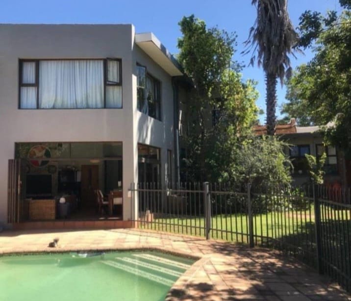 4 Bedroom Property for Sale in Carters Glen Northern Cape